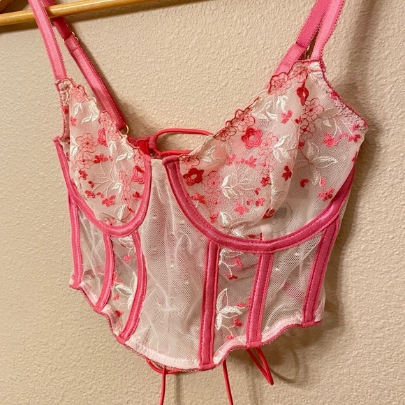 Beginning Boutique Floral Lace Tie Corset Coquette Women sz 4 US Valentine's - Picture 3 of 10